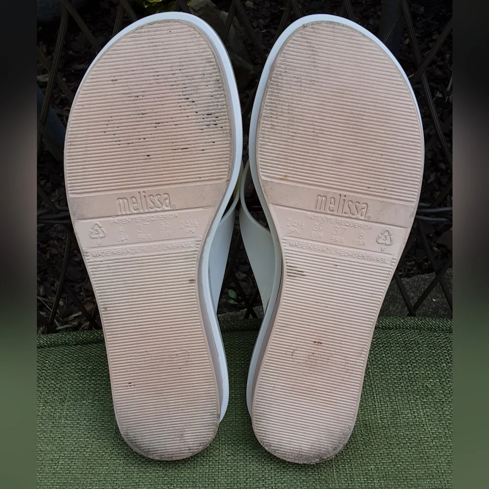 Melissa White and Pink Platform Thong Sandal Size 8.